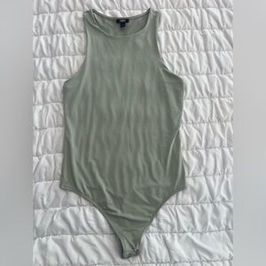 Express Light Green Body Contour Top size small